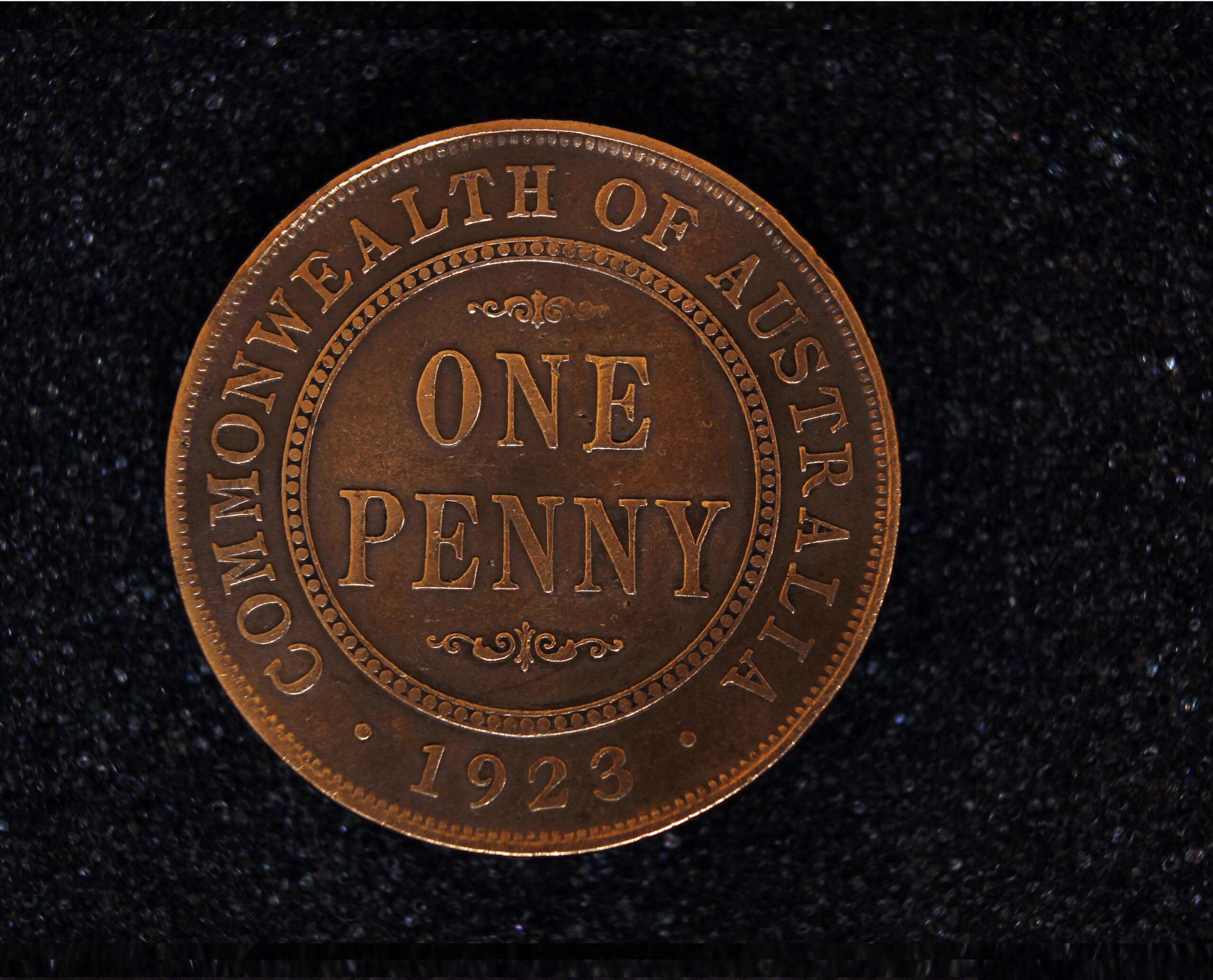 ONE PENNY : 1895 - 1970 1923au10