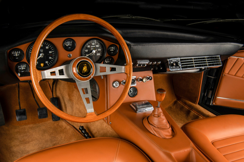 Lamborghini - 60 ans d'exotisme  Islero10