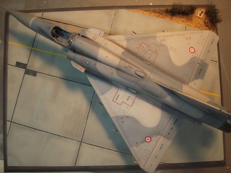 Mirage 2000C [Heller] 1/48  - Page 6 Dscn0015