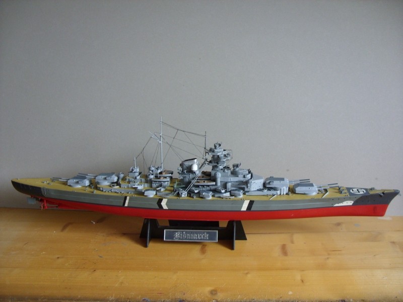 Tamiya Bismarck 1:350 Sdc13410