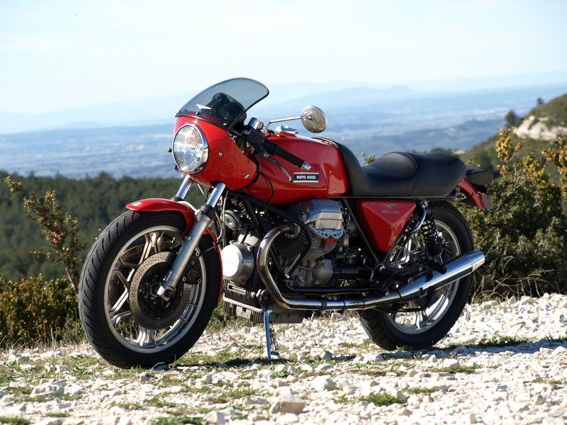 Guzzi... juste l'essentiel des Café Racer - Page 10 Lm110