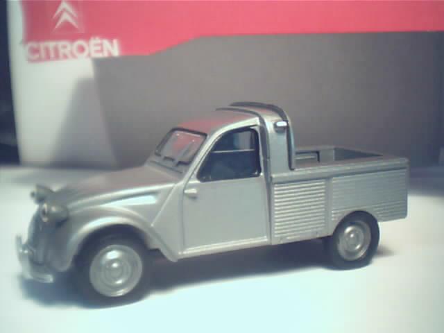 [COLLECTION] Les miniatures de Citroenalun43 - Page 8 2_cv_a10