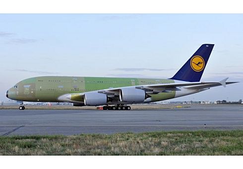 6. Oktober 2009  >>>  A 380 für Lufthansa fliegt A380_l11