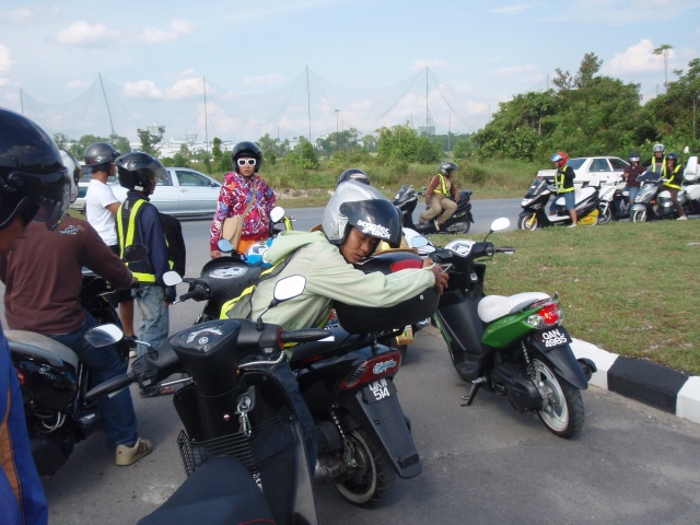 AUTOSHOW SMK TUN ABANG HAJI OPENG P6210010