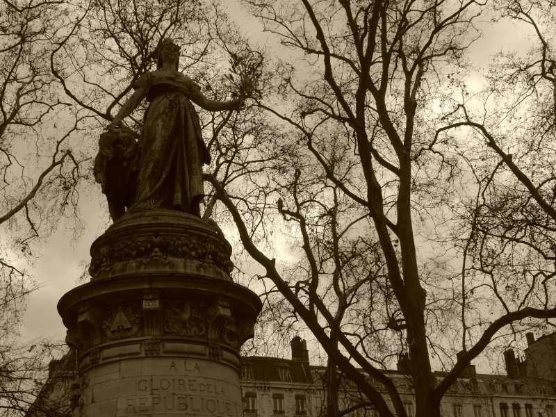 [LYON] Gare Perrache & Place Carnot (Mars 2016) P1800623