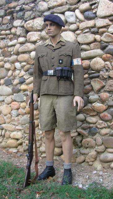 Mannequin FFI combats de libération LYON septembre 44 Dscn8110