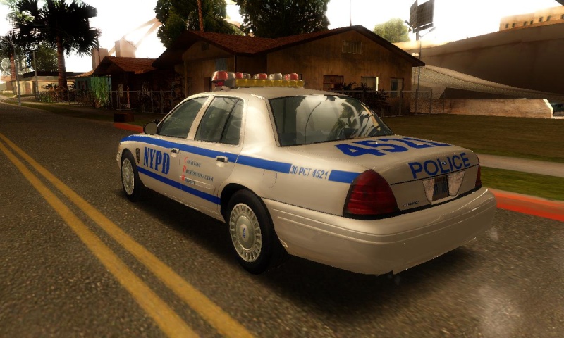  [LSPD voiture] NYPD crown victoria 2003. Galler65