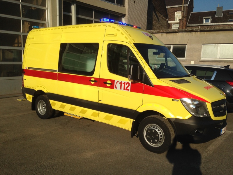 18/3/16 - Nouvelle ambulance IILE-SRI Liège Zone 2 A8_coi10