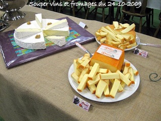 Souper vins et fromages ( avec photos) Img_1117