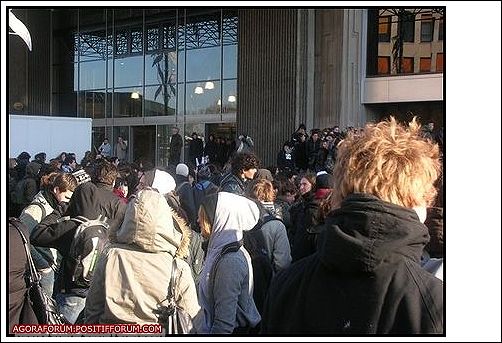 Sant: Elves et tudiants Manif110