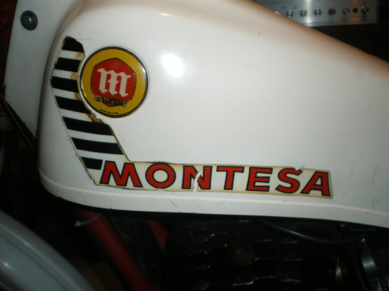 Recherche autocollants Montesa 123 Cota 28M de 1982 Imgp0014