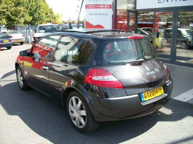 Loic93130 Megane 2.0T 165ch W3868912