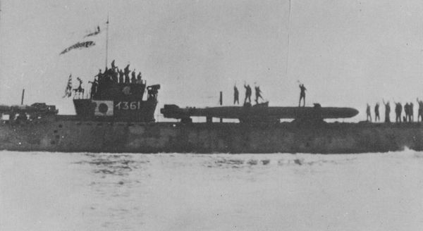 Sous-marin Kamikaze japonais Japane10