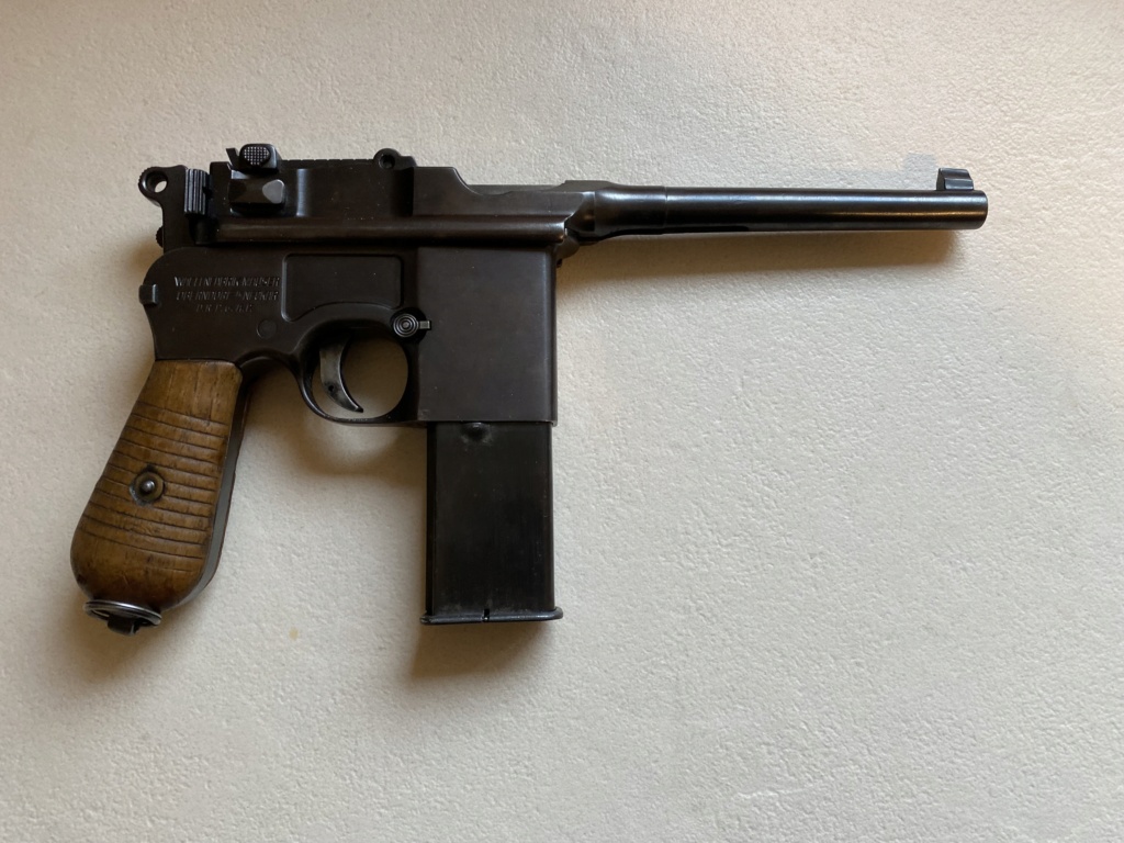 Pistolet Mauser C96 Schnellfeuer présentation et estimation 210