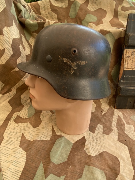 Estimation casque allemand WW2 Luftwaffe avec moineau à roulette Img_7841