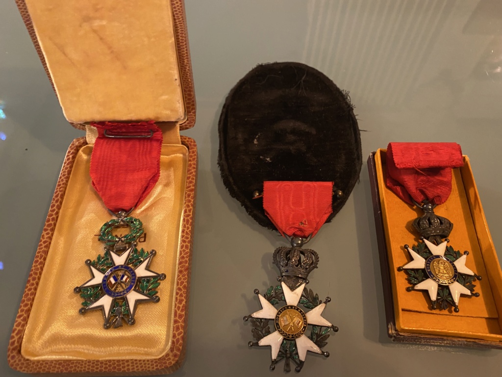 Identification et estimation Légion d'Honneur et médailles Medail14