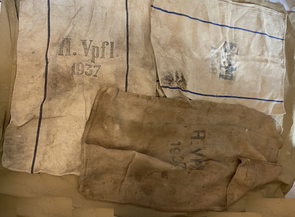 Sacs dit à farine, sacs à vivres allemands WW2 Sacs_210