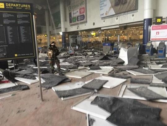 Attacchi a Bruxelles: forse c'è una donna italiana tra le vittime Bruxel10