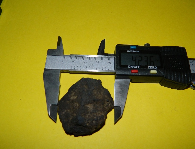 meteorite ou scorie? M310