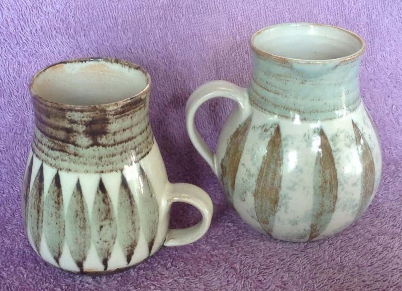 Hanmer Pottery mugs (4,5,6) and bowls (2) Hanmer11