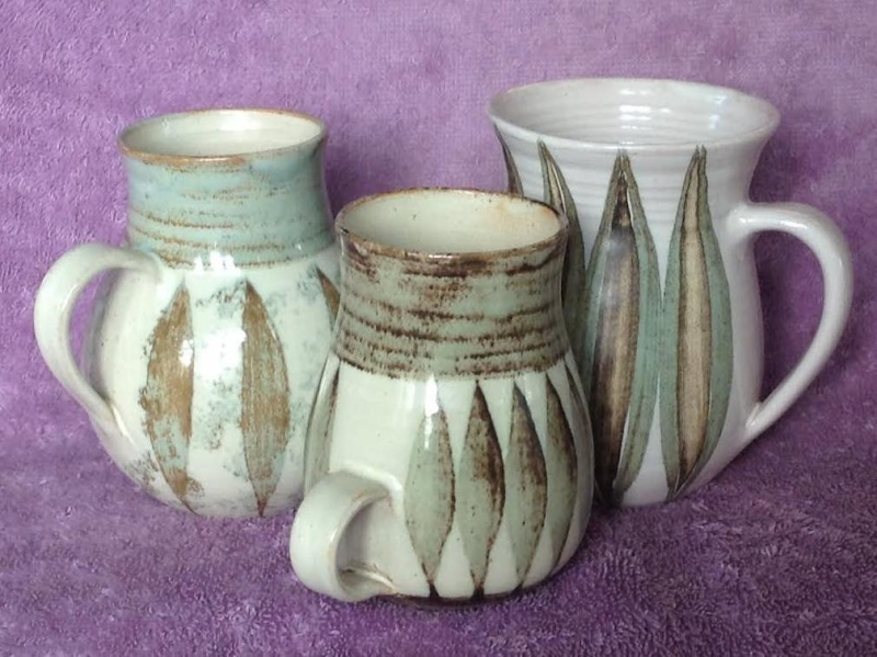 mugs - Hanmer Pottery mugs (4,5,6) and bowls (2) Hanmer13