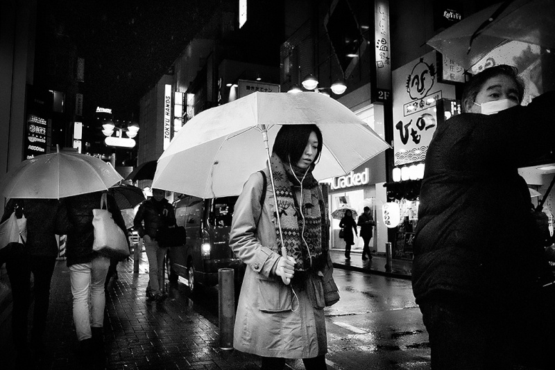 Tokyo sous la pluie la nuit Dscf3119