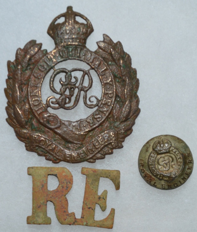 Les insignes du Royal Engineers Royal_51