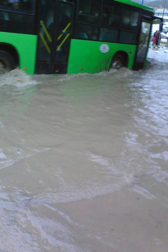 Bejaia est devenue une piscine à ciel ouvert ! Mardi 16 février 2016 117