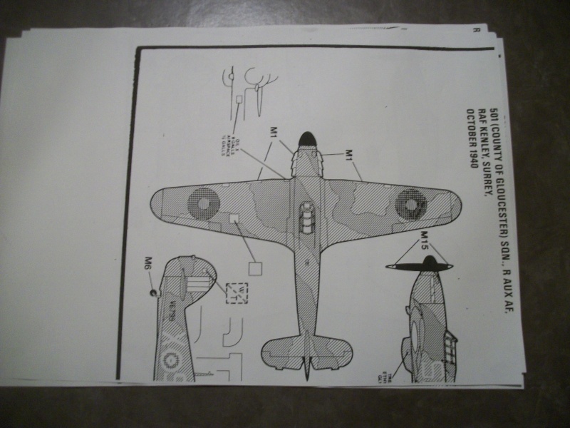 (Projet AA) HAWKER HURRICANE MK 1 - Page 9 100_4568