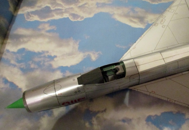 Fertig - Mig 21, GPM, 1/33 gebaut von Helmut Dully Mig410