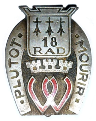 Les insignes d'Artillerie en 1939-1940 18_rzo10