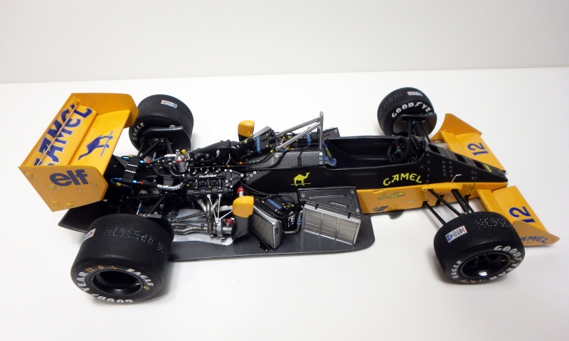 Lotus 99T Senna 1/20 P3190010