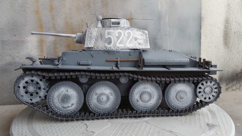 Panzer 38(T) Ausf.E/F - 1/16 - PANDA HOBBY. mise en boue  - Page 7 20160312