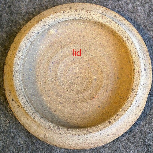 Lidded pot Lidded14