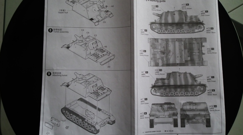 (trumpeter) Sturmpanzer IV Sdkfz 166        FINI Dscf5821