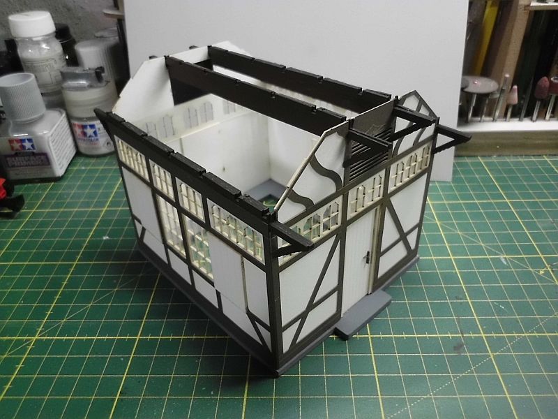 te-miniatur 1220 - Verkaufspavillon - Lasercut-Bausatz in 1/45 - Fertig Dsci0928