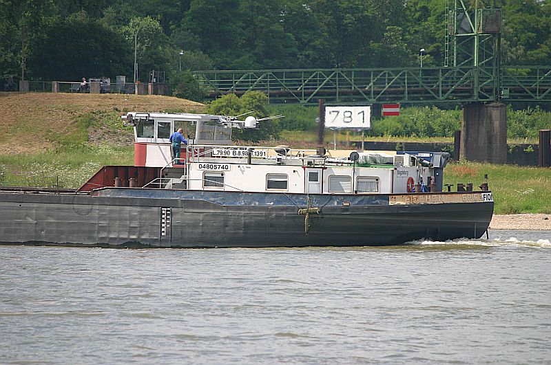 Kleiner Rheinbummel in Duisburg-Ruhrort und Umgebung - Sammelbeitrag - Seite 2 Img_7066