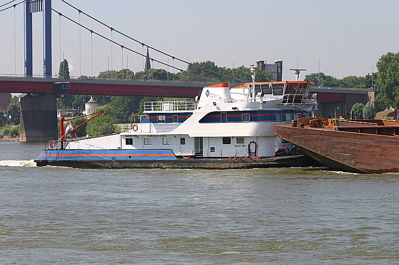 Kleiner Bilder"reigen" zum Imperial Schubschiff Veerle Img_7221