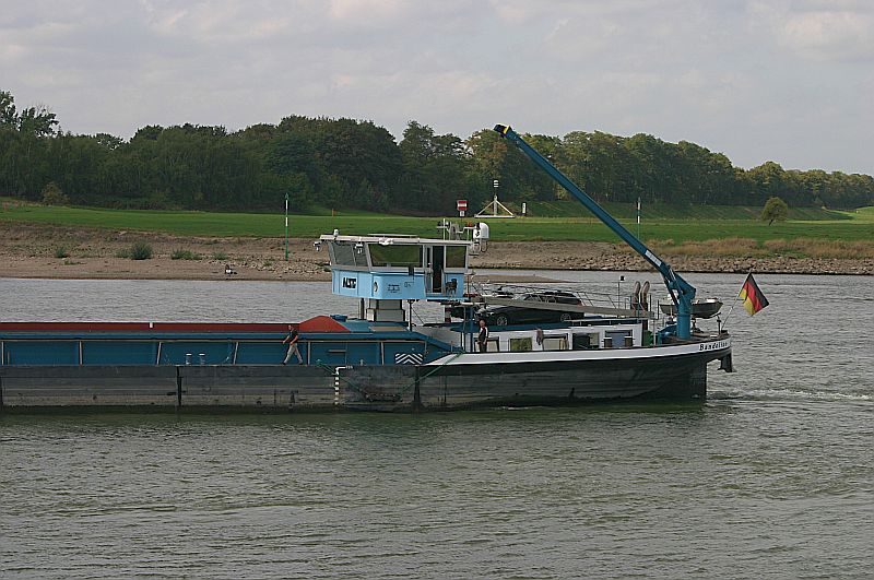 Kleiner Rheinbummel in Duisburg-Ruhrort und Umgebung - Sammelbeitrag - Seite 7 Img_8061