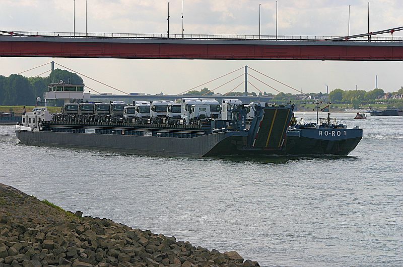 Kleiner Rheinbummel in Duisburg-Ruhrort und Umgebung - Sammelbeitrag - Seite 7 Img_8112