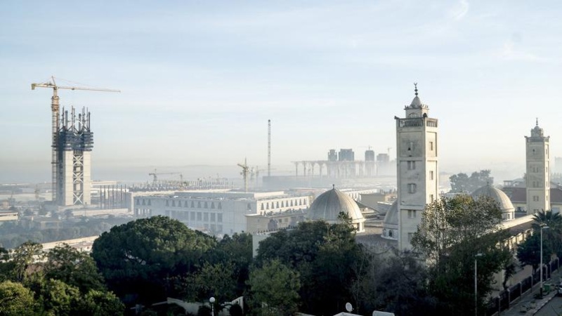 À Alger, la future grande mosquée Djamaa el-Djazaïr est construite par plus d'un millier d'ouvriers chinois 212