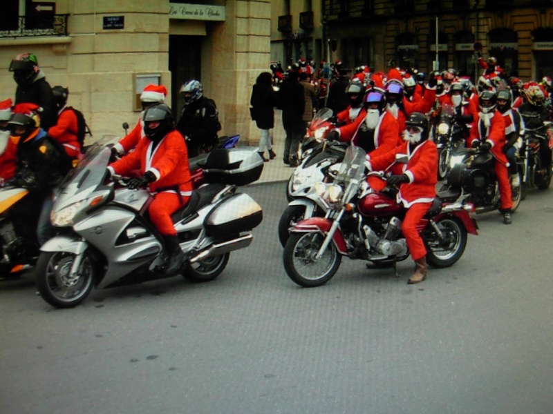 Pères Noel en motos Dscn3116