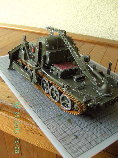 Eine russische Raupe  BAT-M  1:25 gebaut von Holzkopf Bild0915