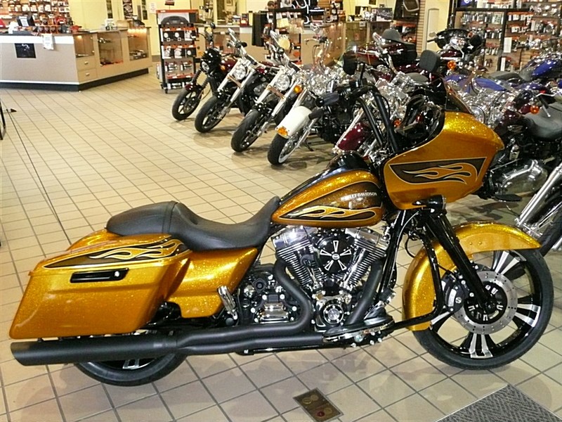 ROAD GLIDE uniquement - Page 24 75361810