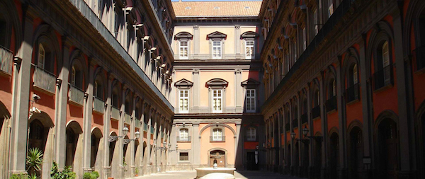 Le palais royal de Naples 4-napl11