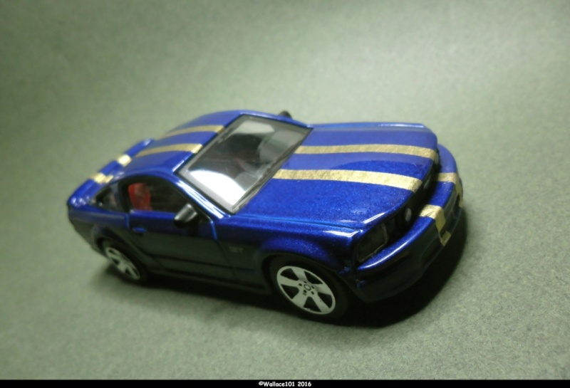 Ford Mustang GT 2006 Burago décals FFSMC Sam_1363