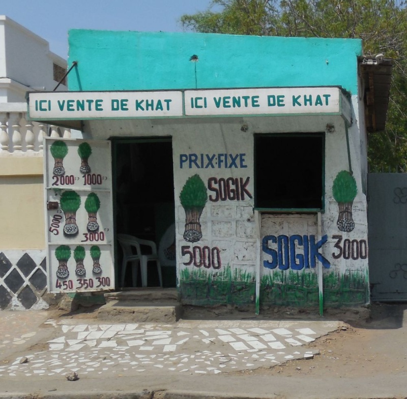 DJIBOUTI - LES BARS - Page 11 410