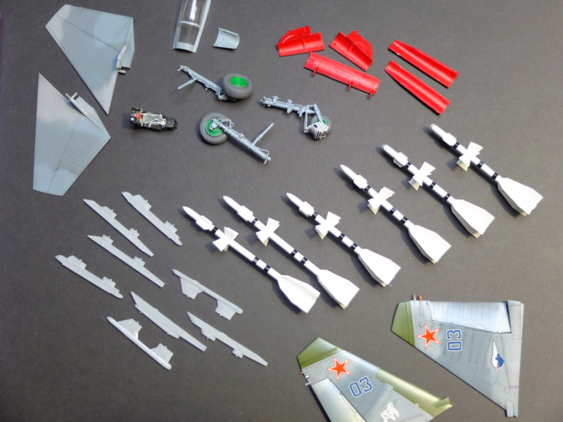 1/48 SU 27 Flanker B Academy - Page 6 Dscf5318