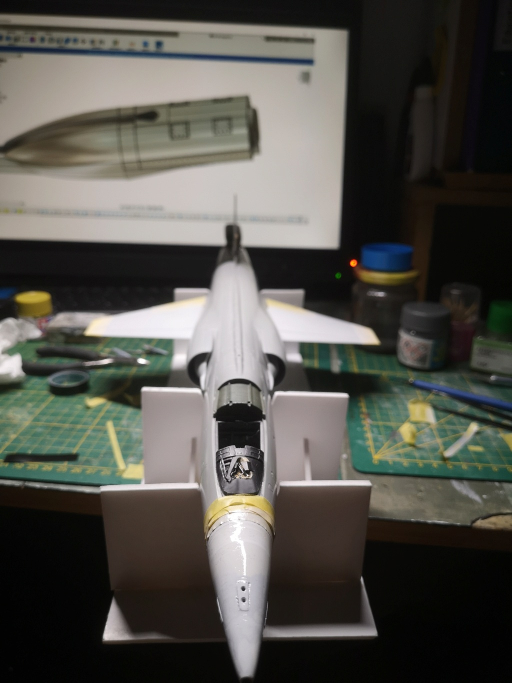 1/32 starfighter f104 N? A? Italeri - Page 8 Img_2522