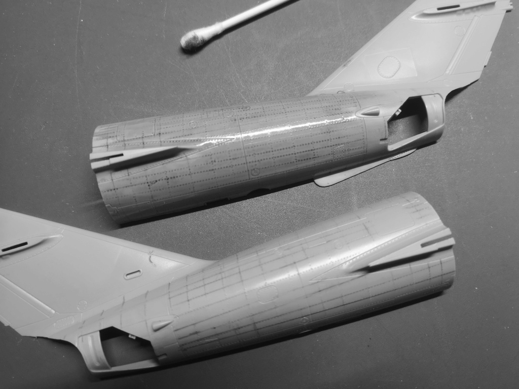 1/48 Mig 17 fresco C Hobby Boss Img_2587